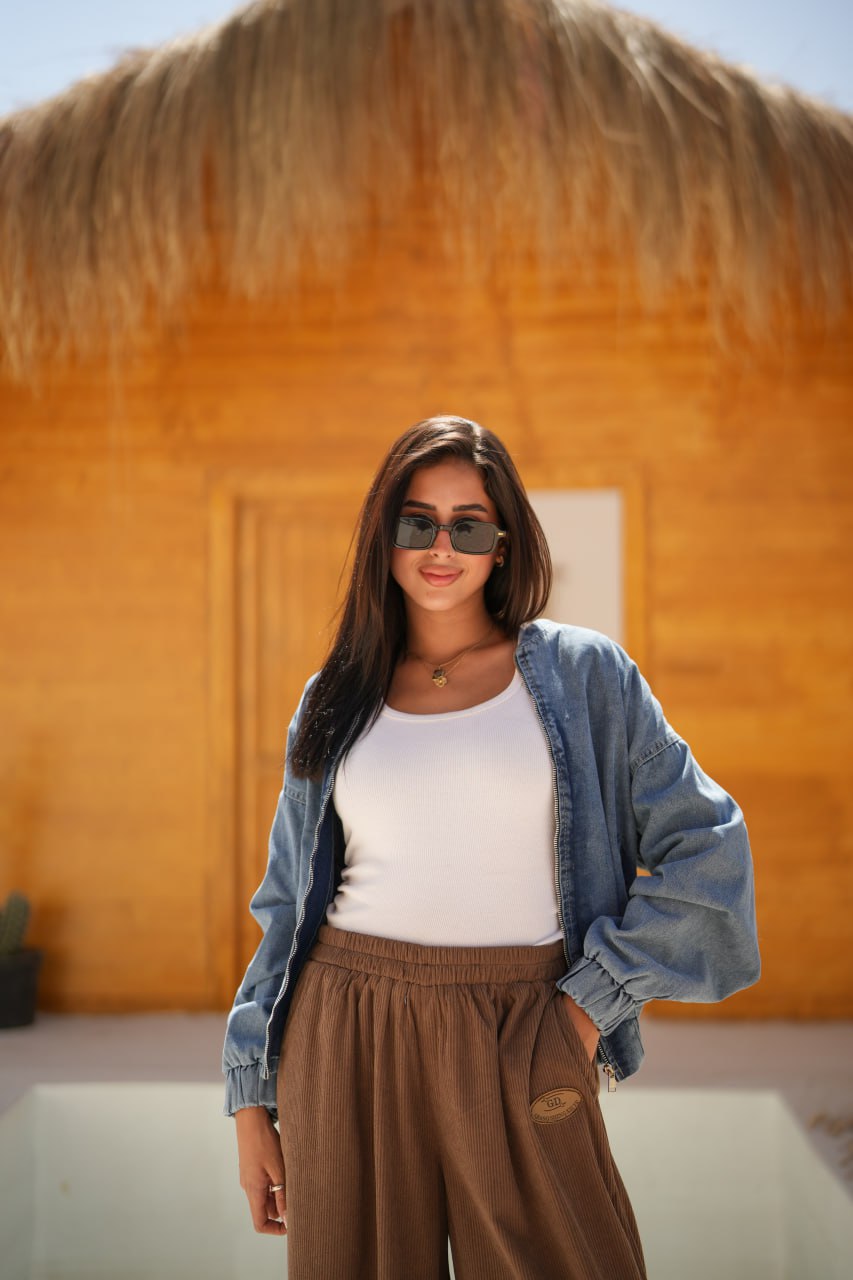 JEANS SWEATER