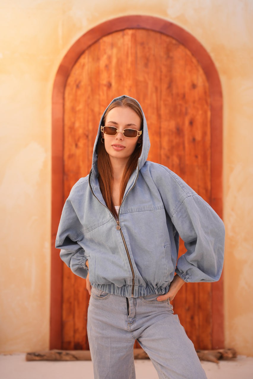 JEAN SWEATER