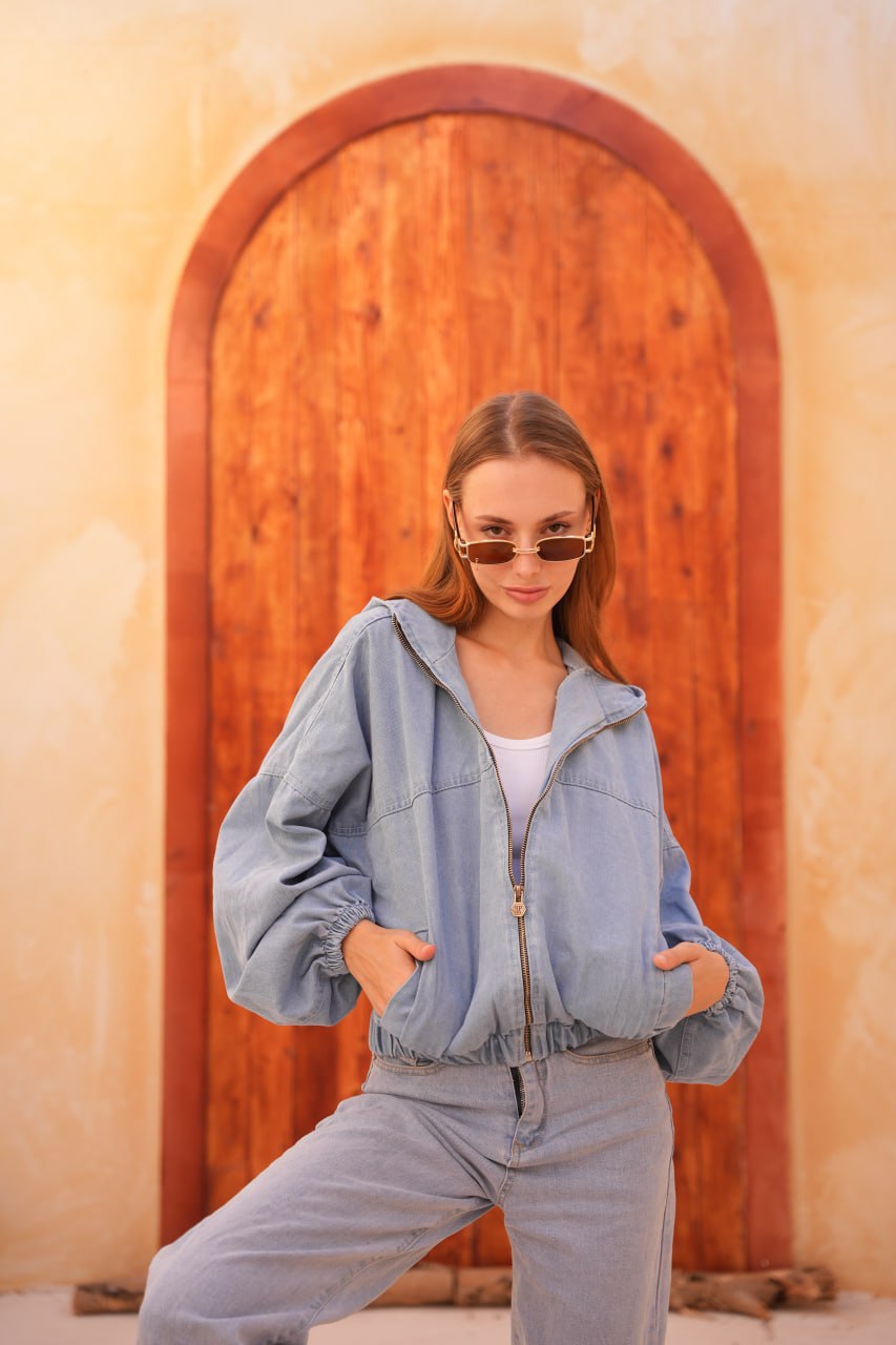 JEAN SWEATER
