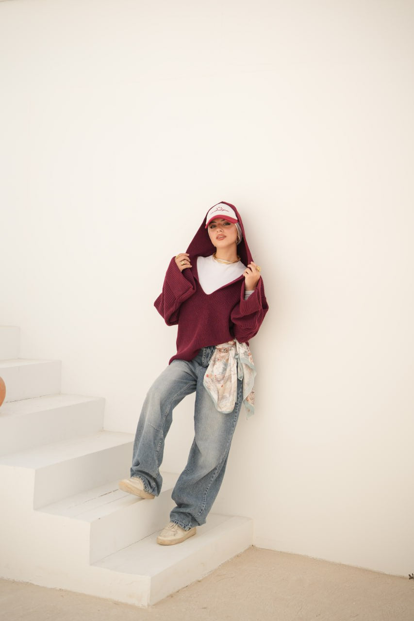HOODED PULLOVER