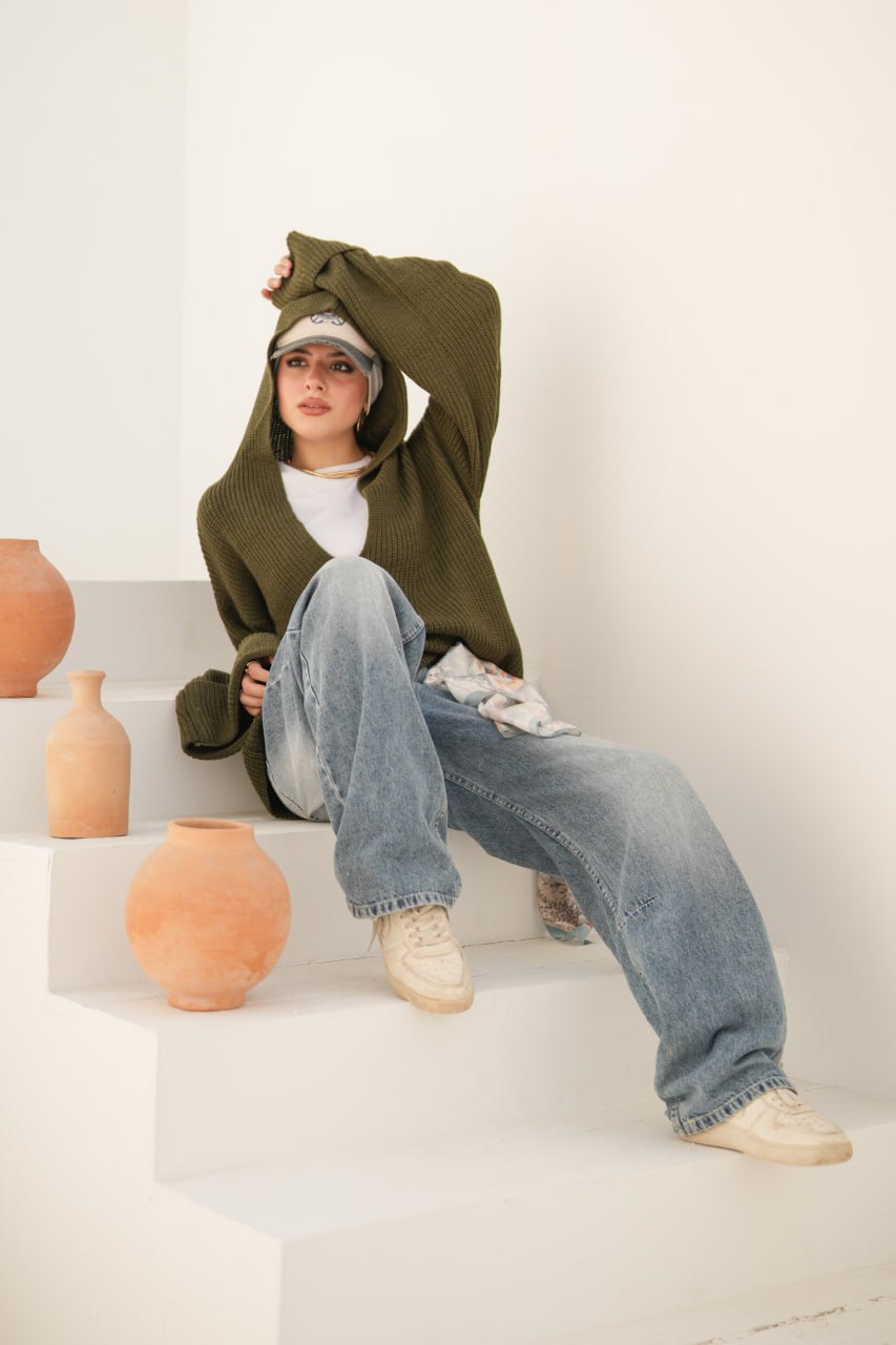 HOODED PULLOVER