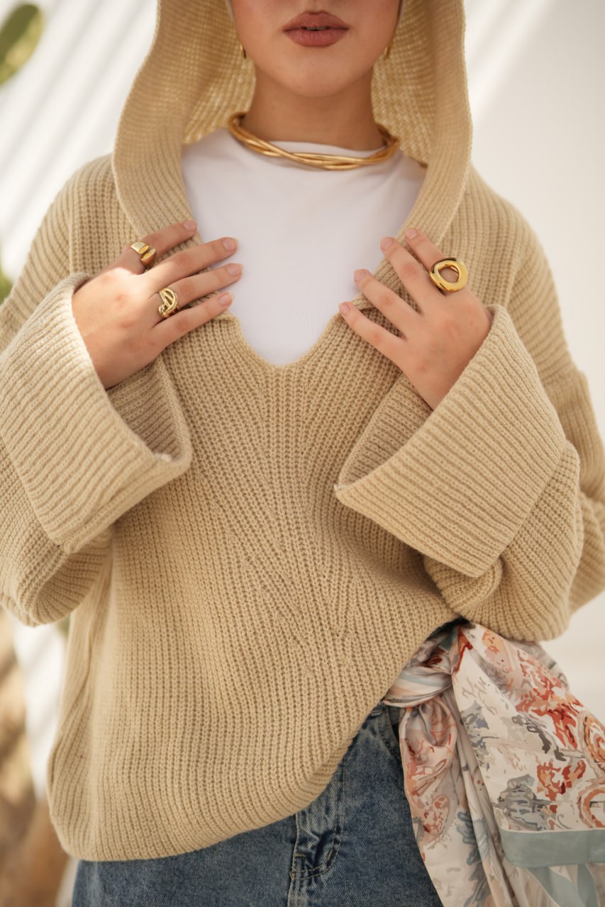 HOODED PULLOVER