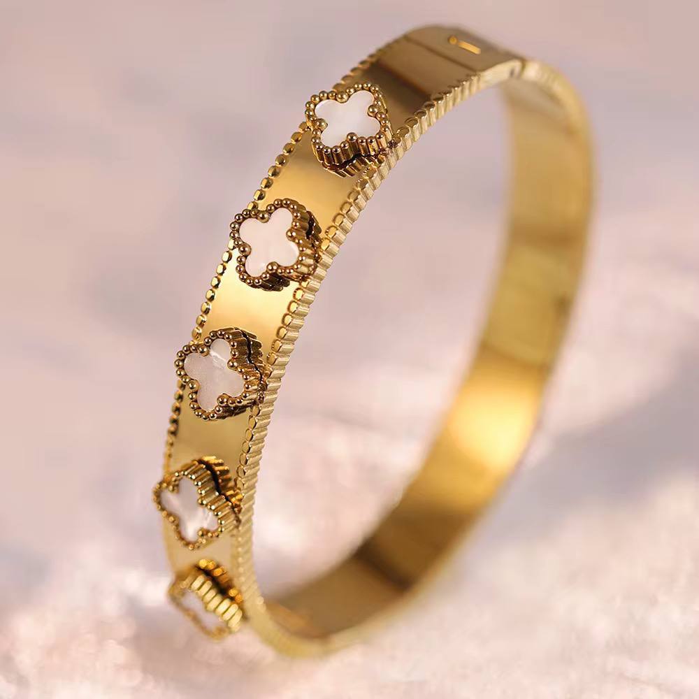 VENZA BRACELET