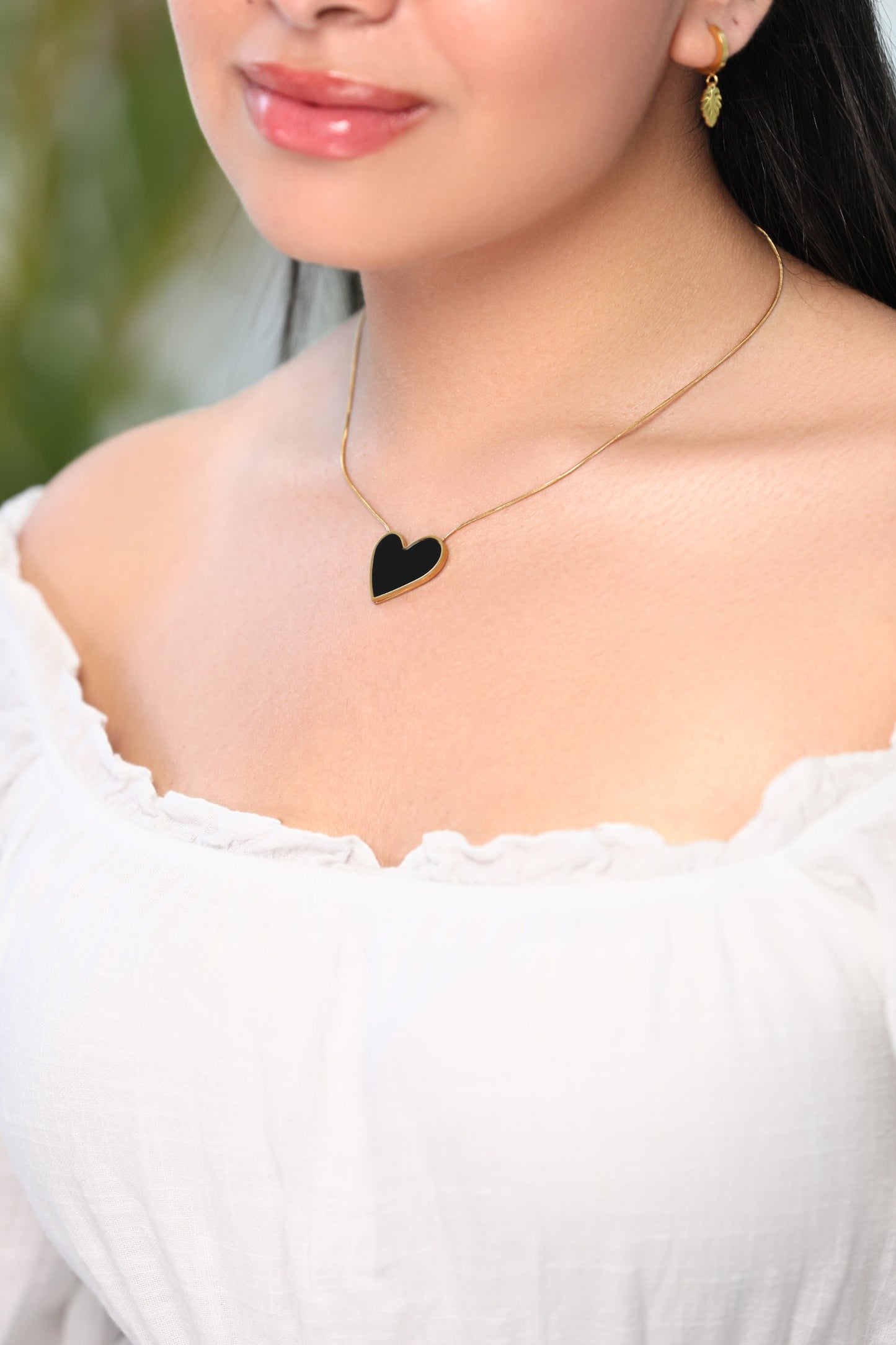 Black heart Necklace