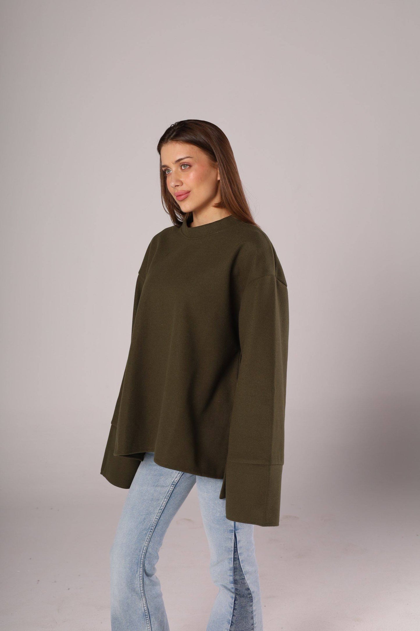 OVERSIZED TOP