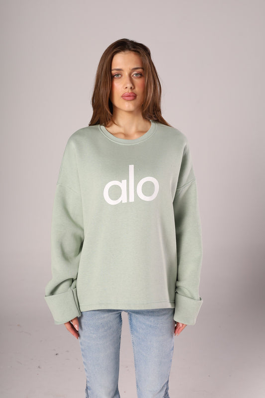 OVERSIZED SWEATSHIRT