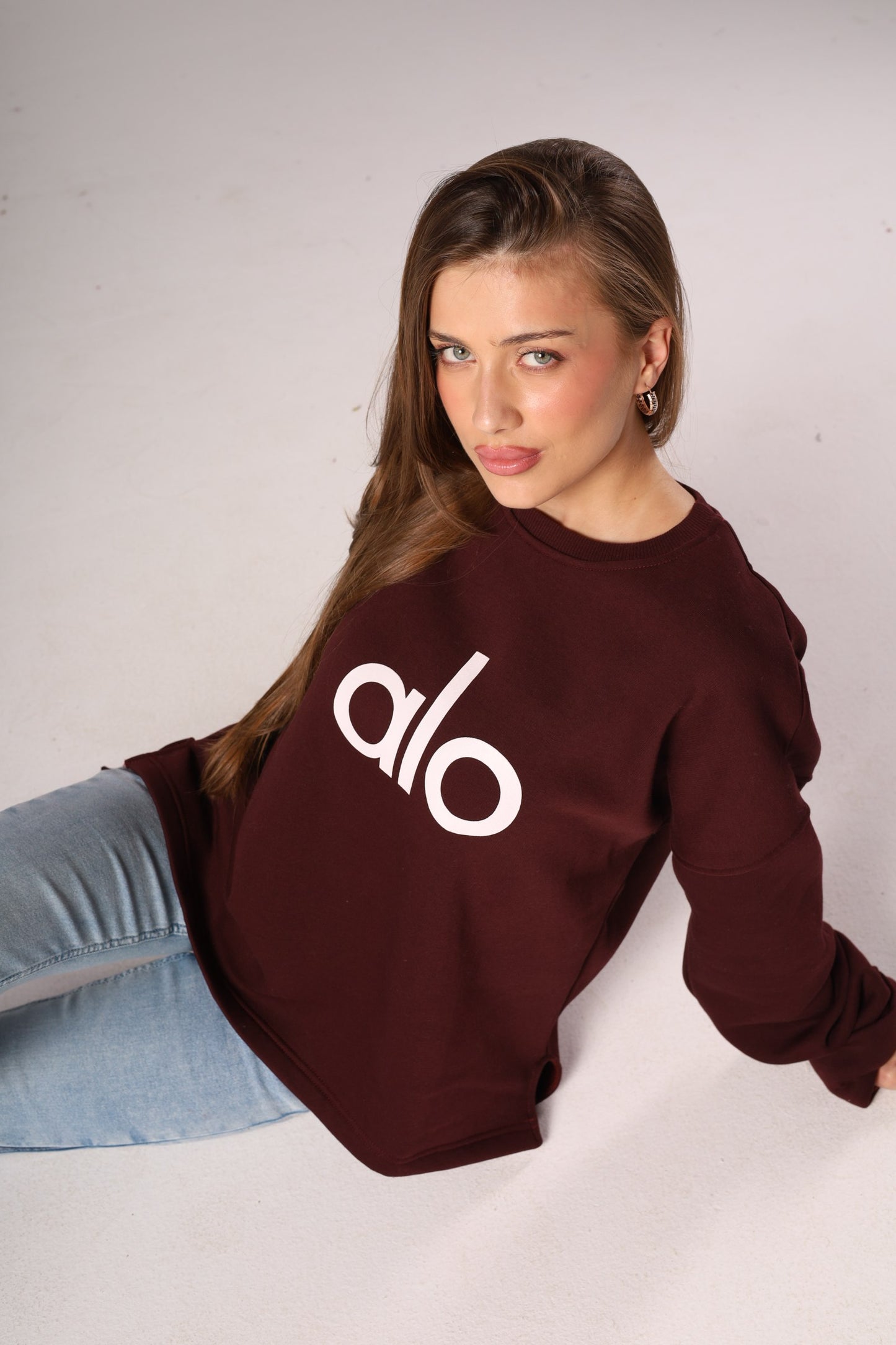 OVERSIZED SWEATSHIRT