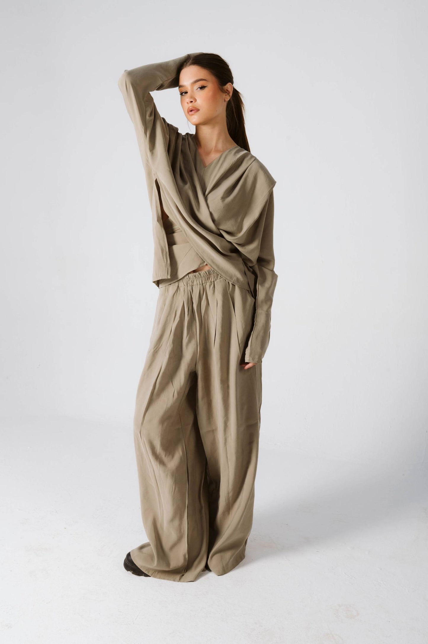 TAKI 2 PIECE SET