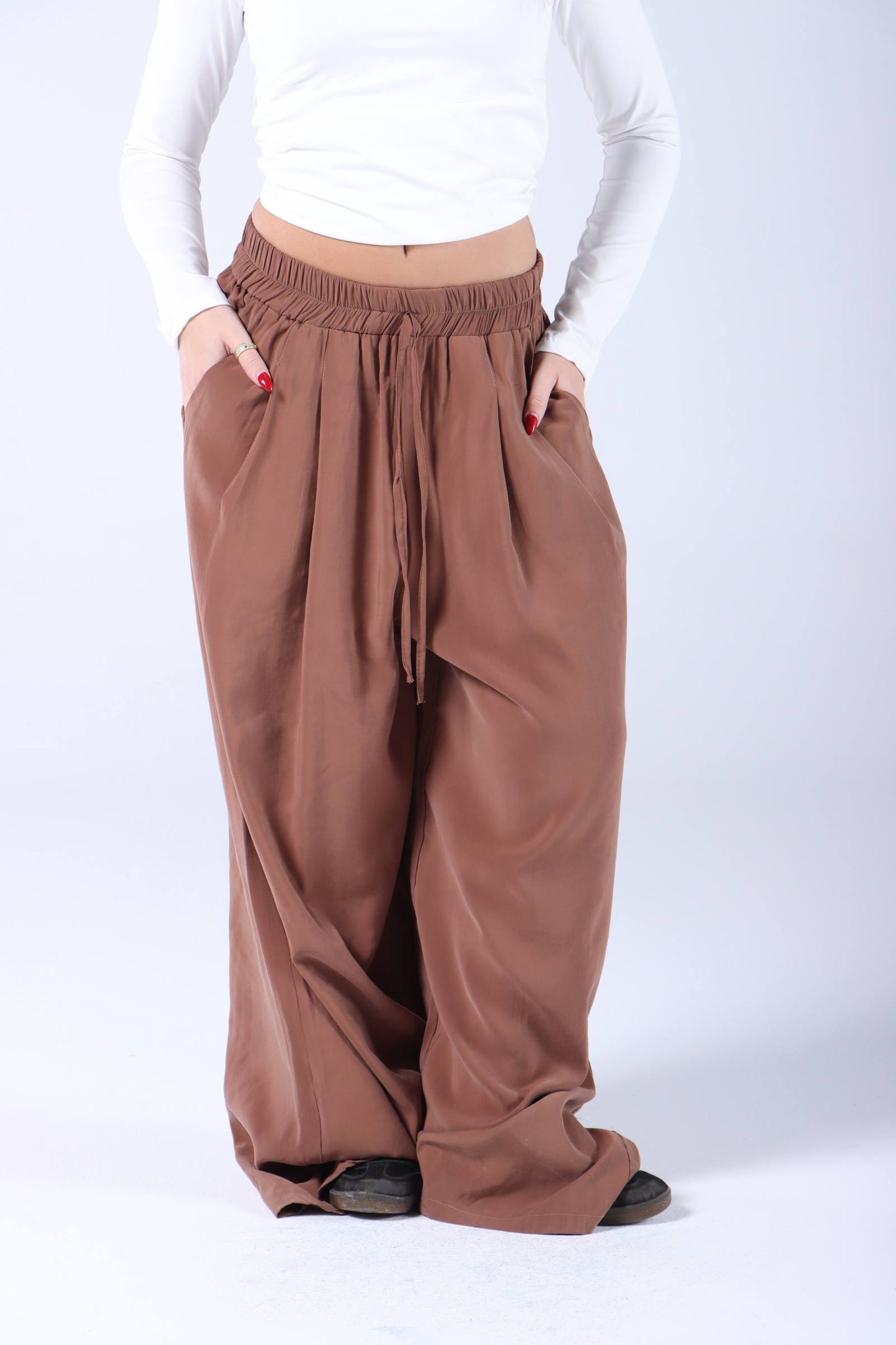 OVERSIZED PANTS 566