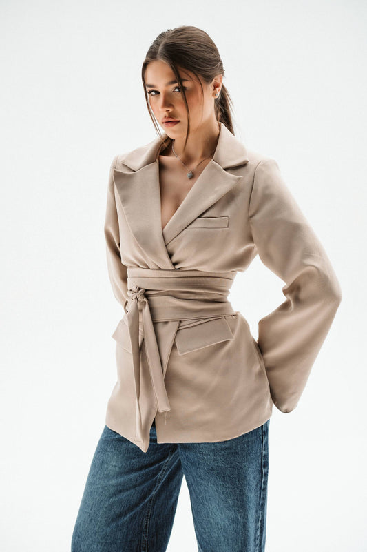 BELTED BLAZER