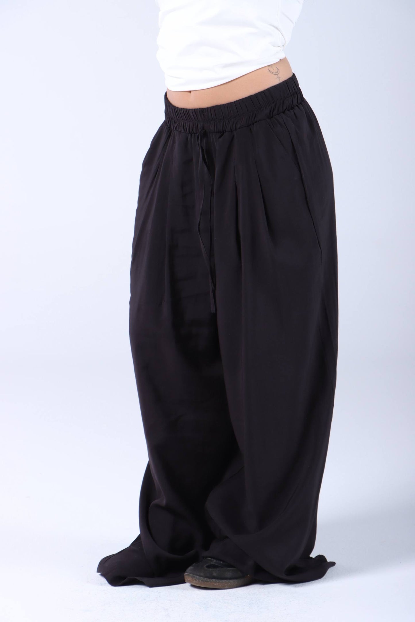OVERSIZED PANTS 566