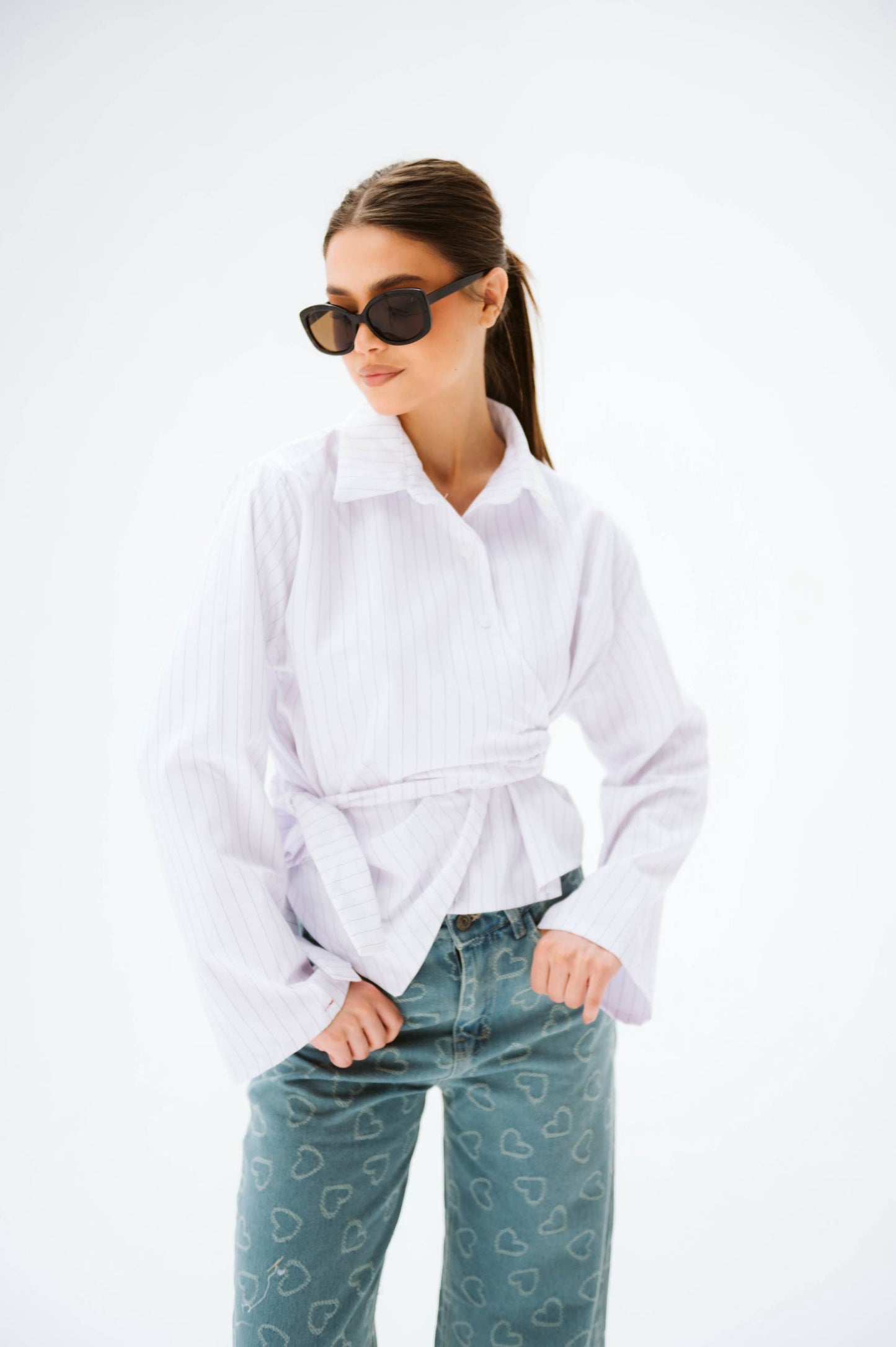 BELTED SHIRT