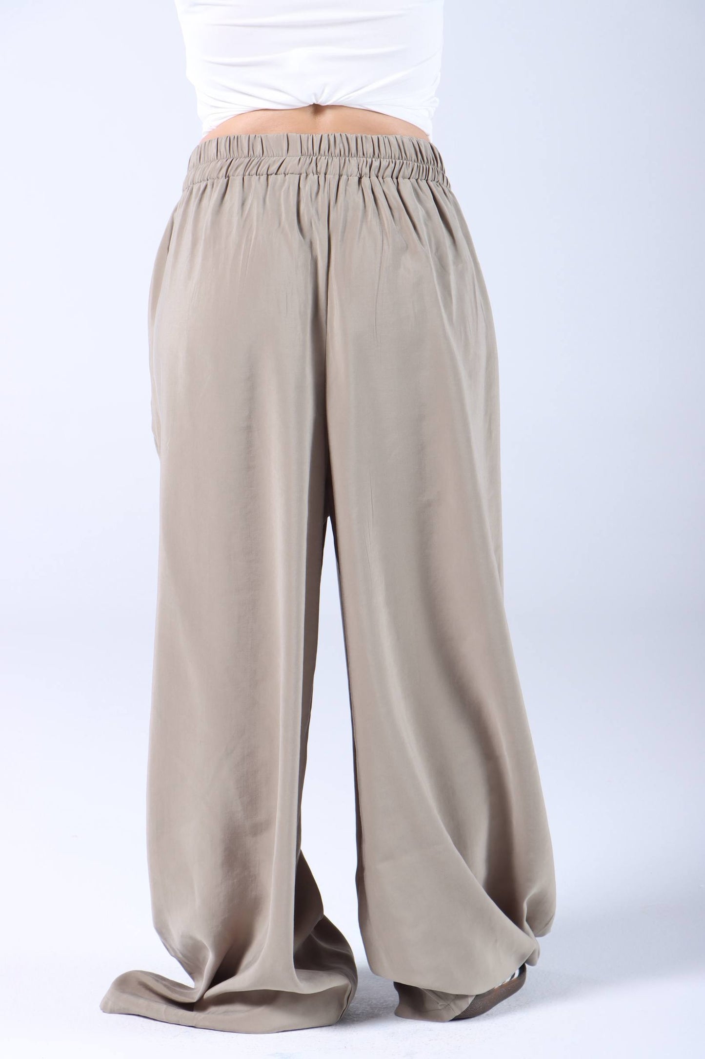 OVERSIZED PANTS 566